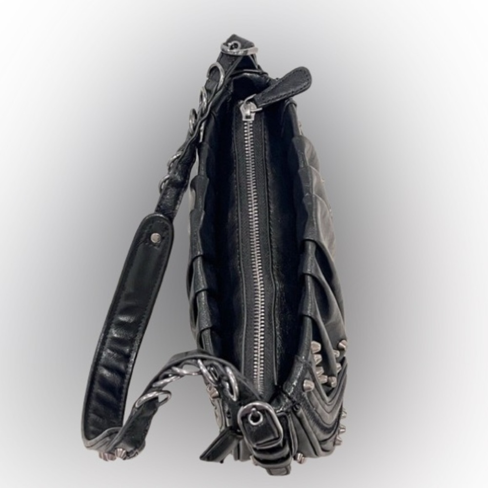 ‼️SOLD‼️ZARA BLACK POLYURETHANE STUDDED SHOULDER BAG. - Picture 7 of 9